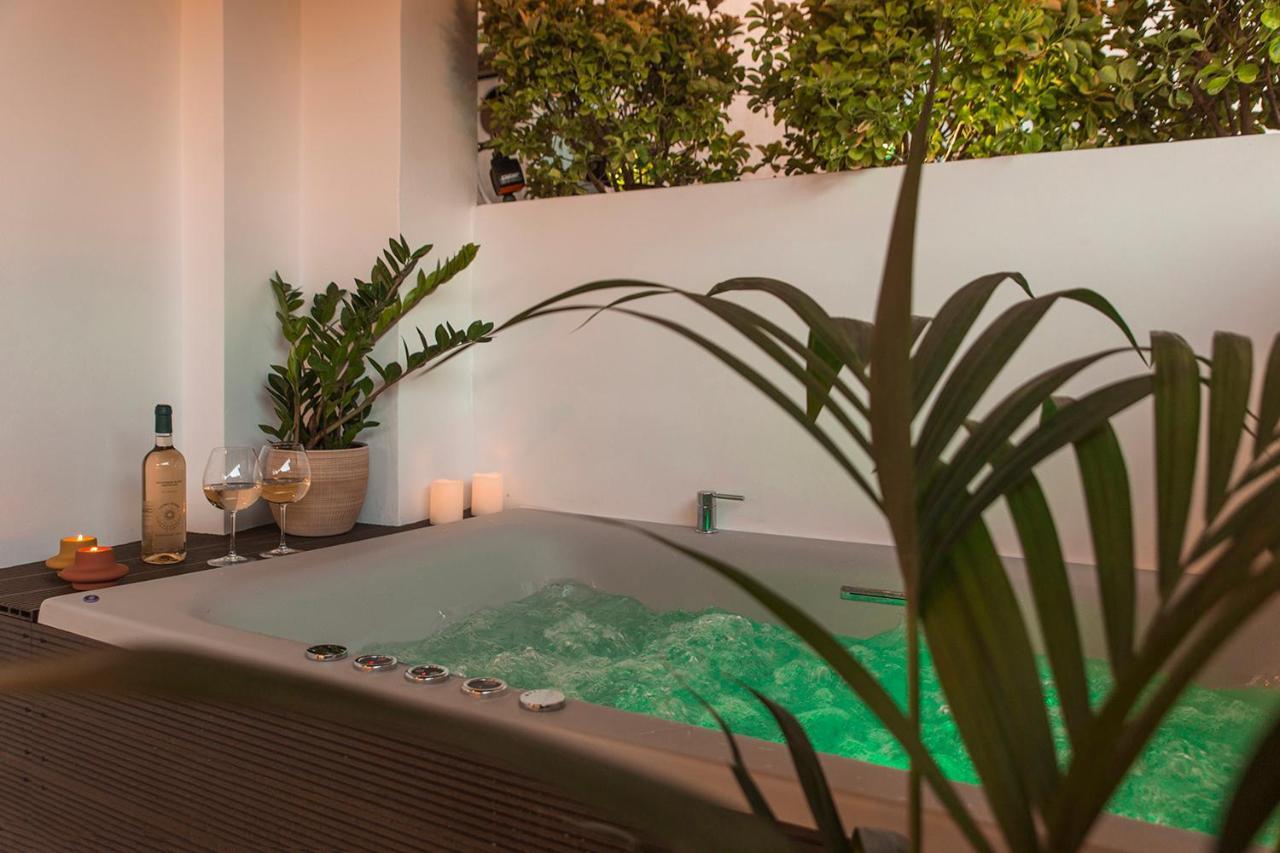 Luxury Apartment With Jacuzzi Close To Acropolis - Living Stone Zircon Atenas Exterior foto