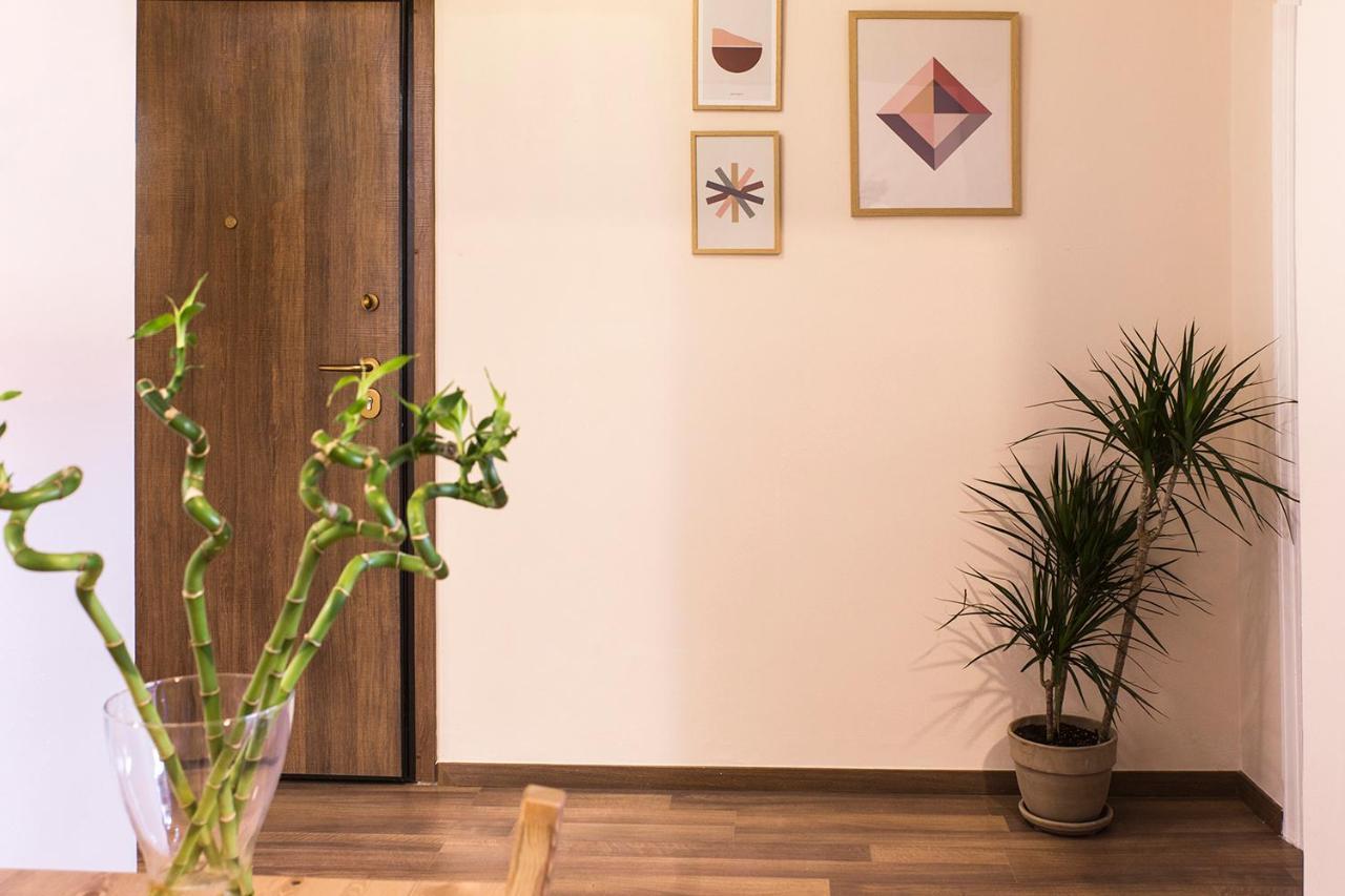 Luxury Apartment With Jacuzzi Close To Acropolis - Living Stone Zircon Atenas Exterior foto